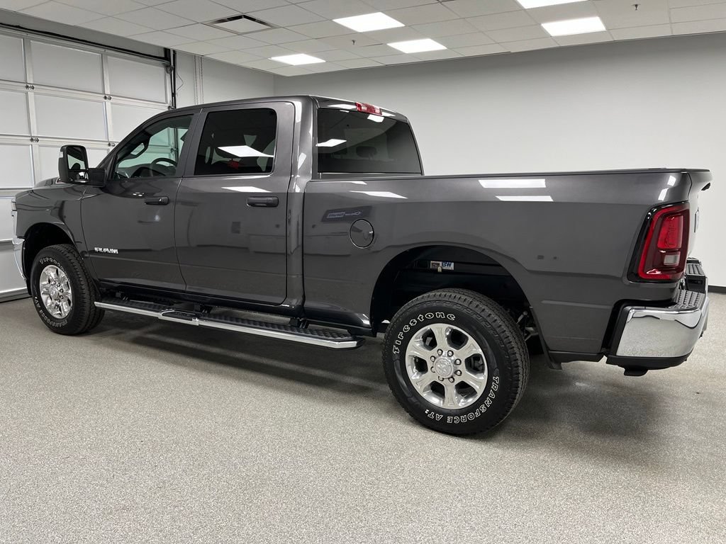 Used 2025 RAM 2500 Big Horn AWD/4WD image 7
