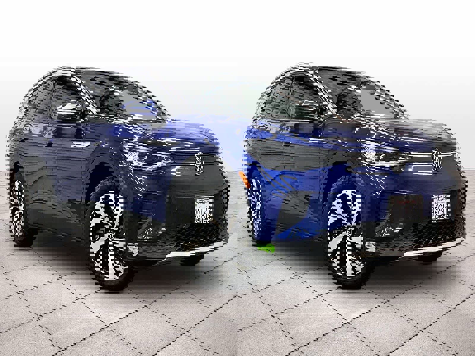 Used 2022 Volkswagen ID.4 Pro S w/ Gradient Package image 2