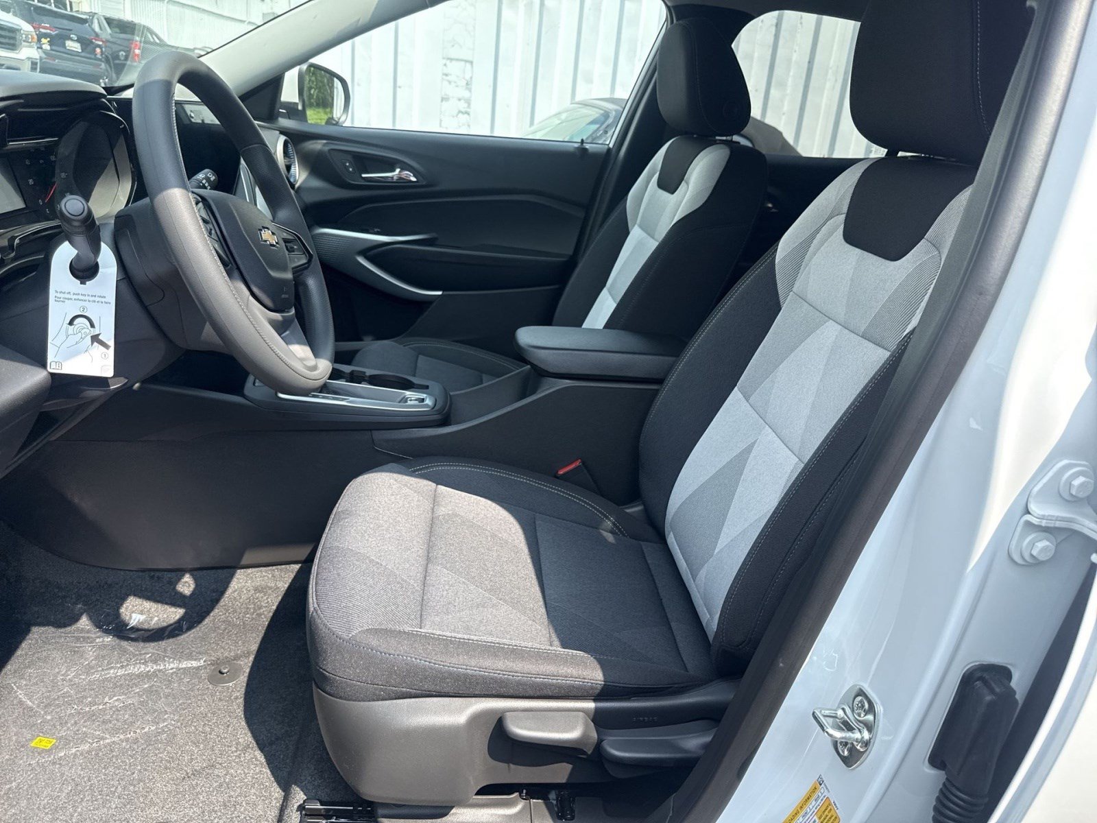 New 2026 Chevrolet Trax LS w/ LS Convenience Package FWD image 10