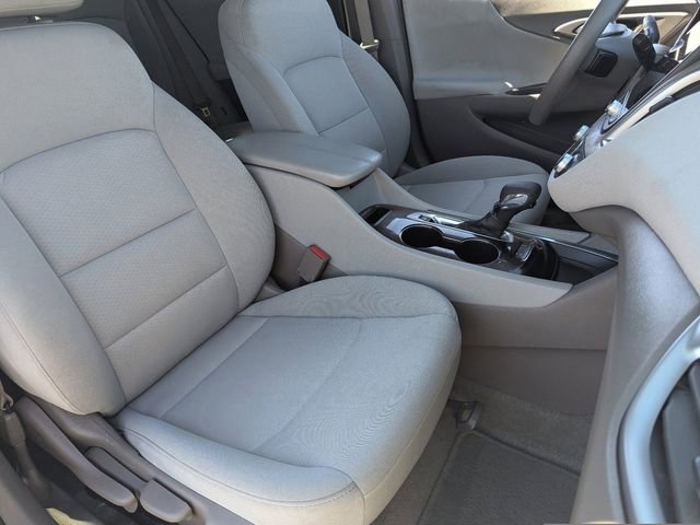 Used 2025 Chevrolet Malibu LT image 10