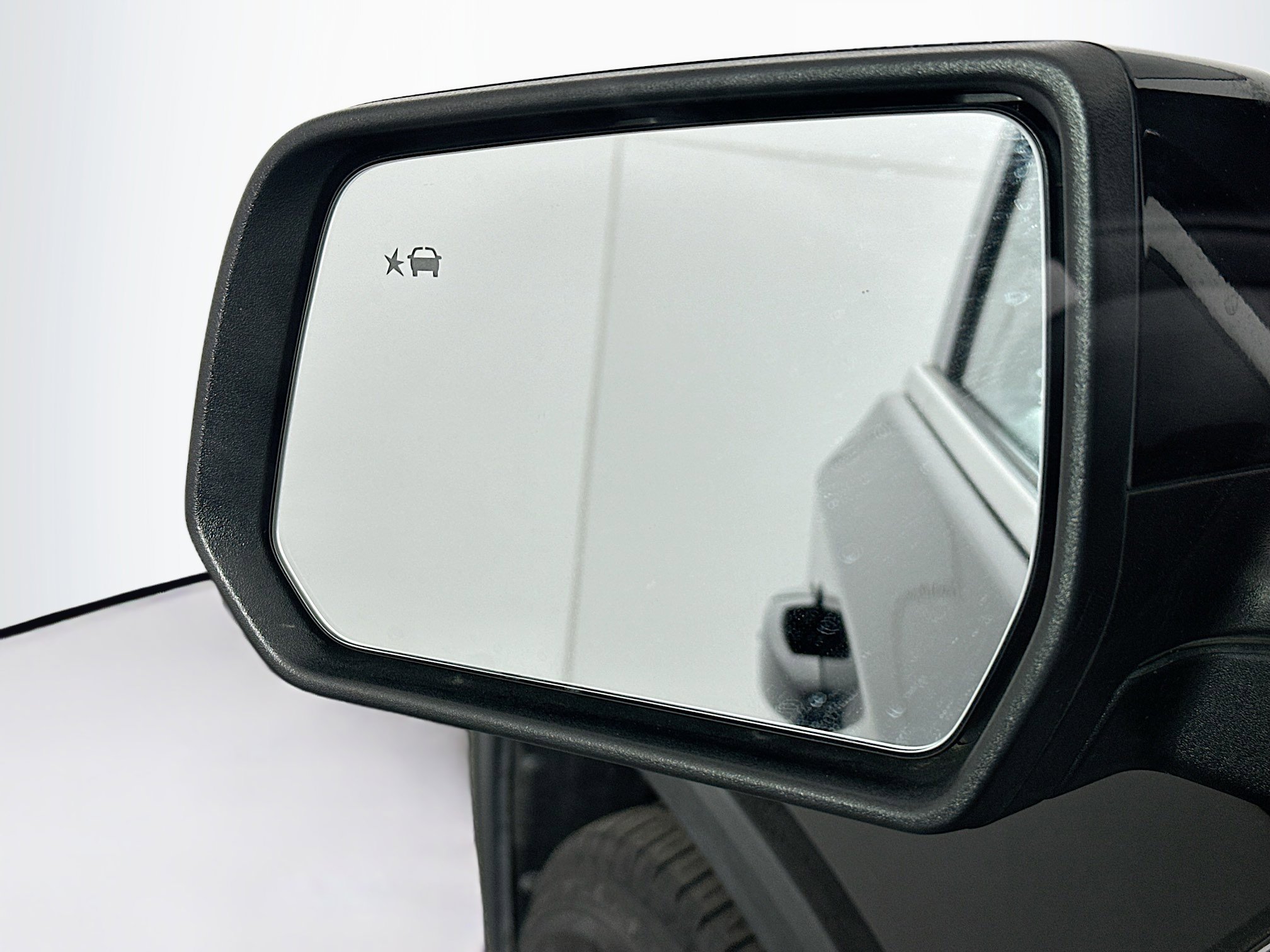 Used 2022 Chevrolet Traverse LT image 16