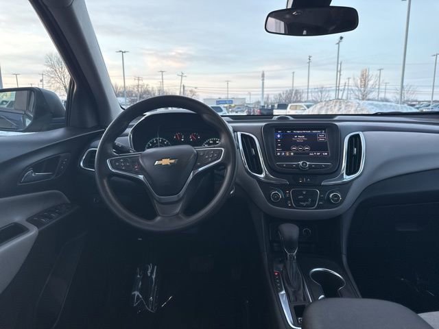 Used 2023 Chevrolet Equinox LS image 11