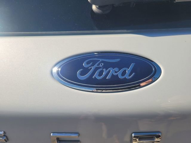 Used 2025 Ford Escape Active AWD/4WD image 10