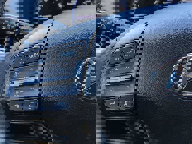 Used 2021 Hyundai Kona Limited w/ Cargo Package image 26