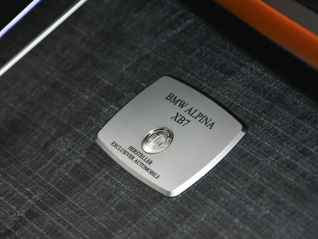 Used 2024 BMW ALPINA XB7 image 94