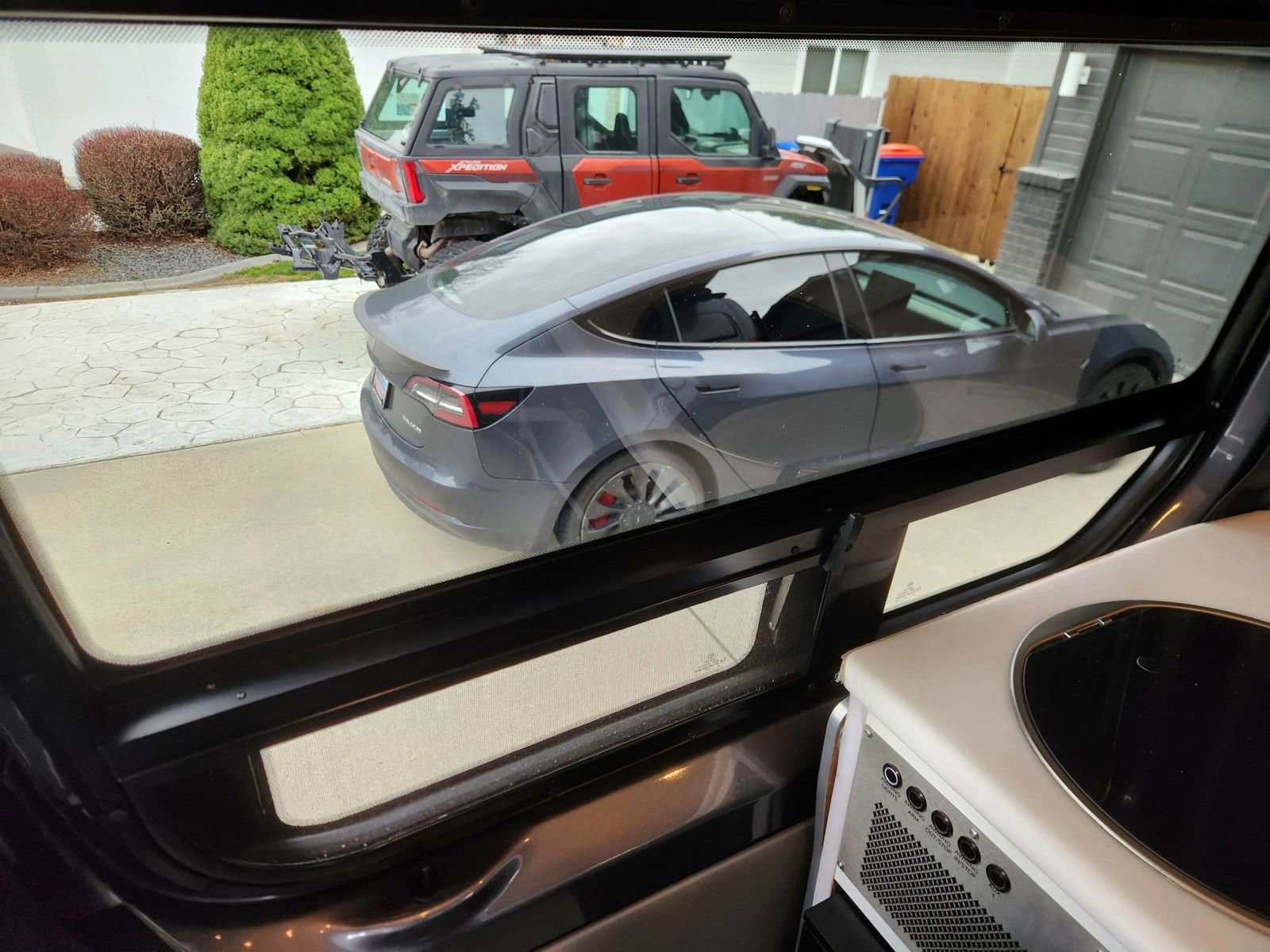 Used 2023 Mercedes-Benz Sprinter 2500 image 38