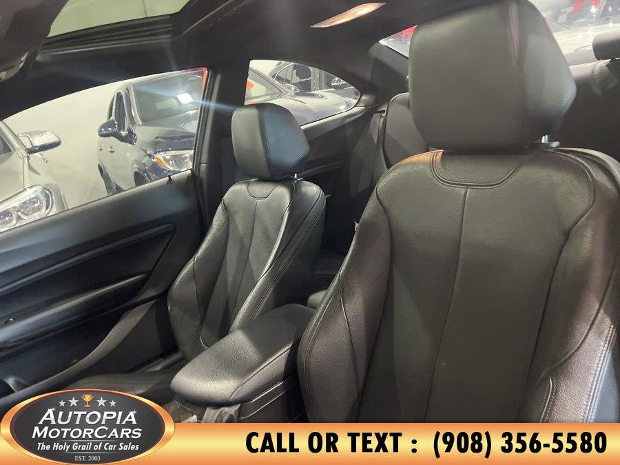 Used 2015 BMW M235i Coupe image 10