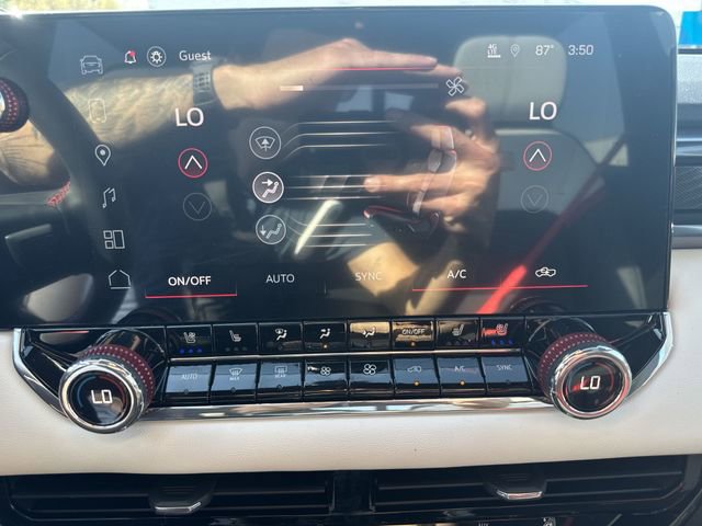 New 2026 GMC Canyon AT4X image 19