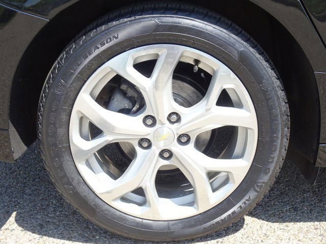 Used 2016 Chevrolet Volt Premier w/ Driver Confidence Package FWD image 29