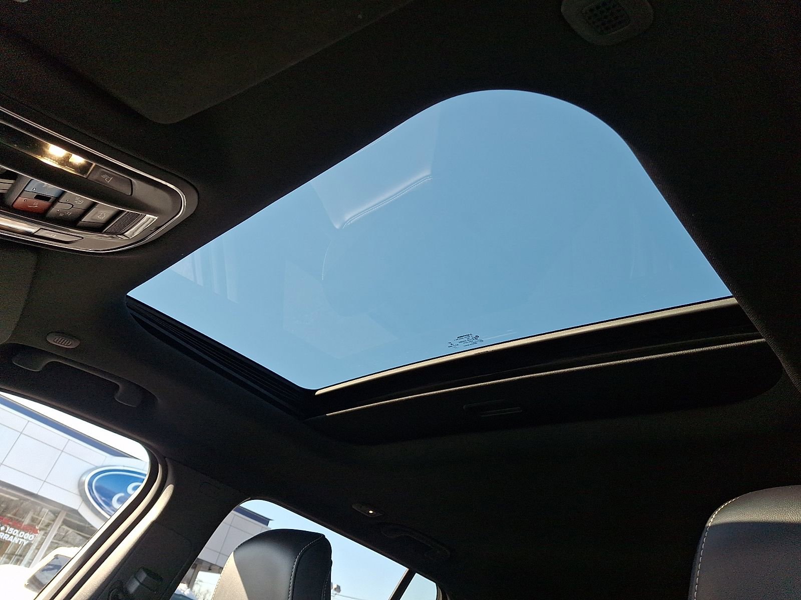 Used 2023 Jeep Grand Cherokee Altitude image 15