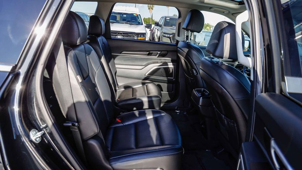 Used 2025 Kia Telluride S AWD/4WD image 20
