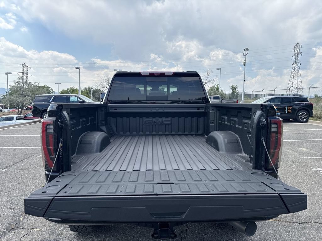 Certified 2026 GMC Sierra 2500 AT4X w/ Snow Plow Prep/Camper Package AWD/4WD image 31