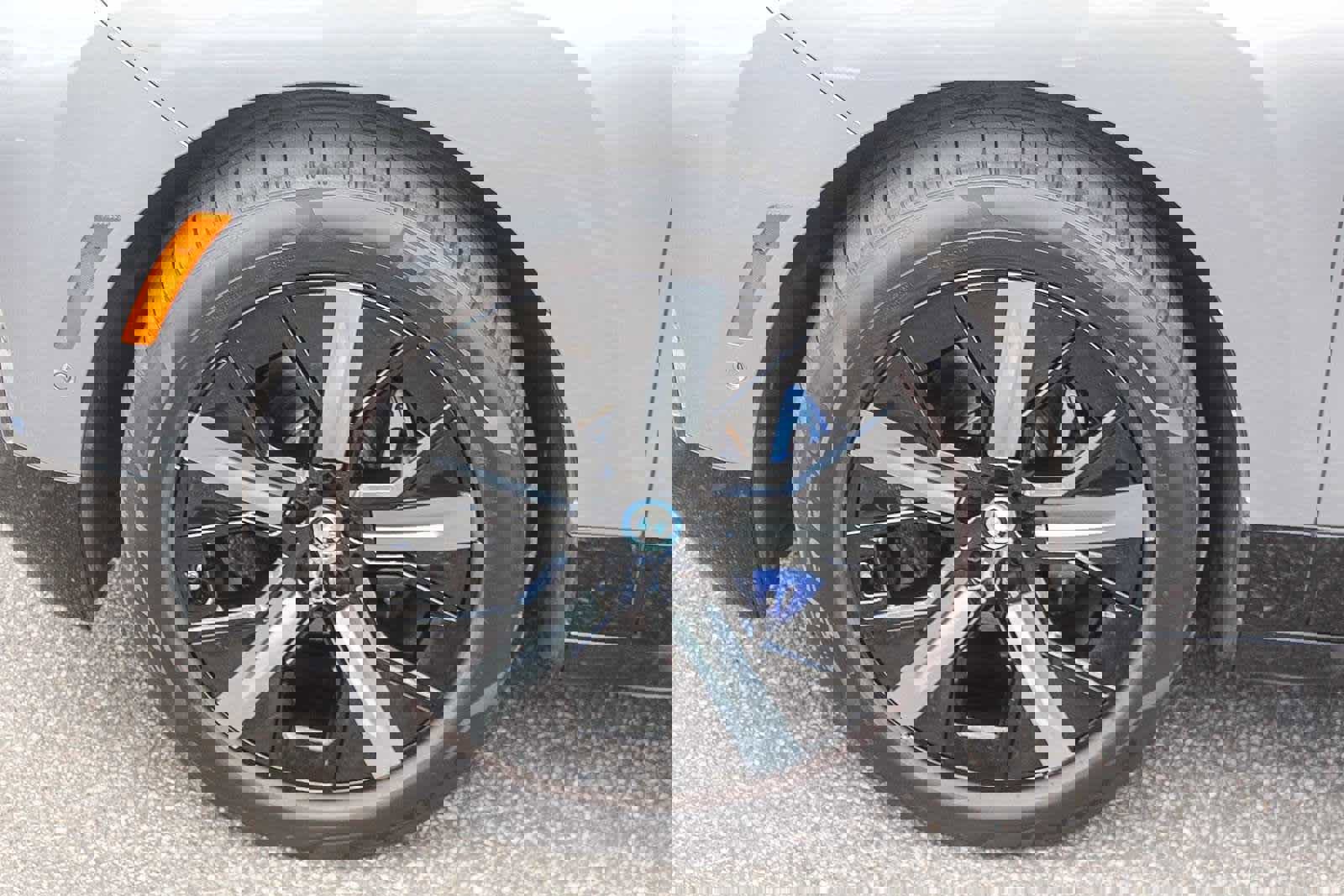 Certified 2023 BMW iX xDrive50 w/ Sport Package image 16