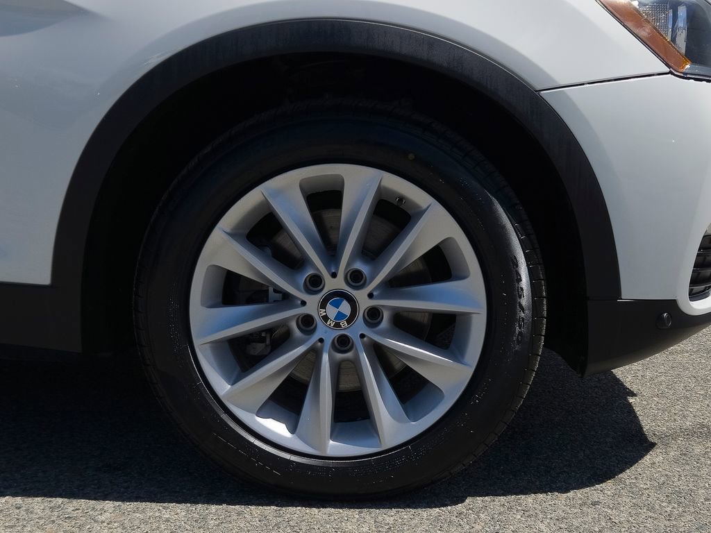 Used 2017 BMW X3 xDrive28i AWD/4WD image 7