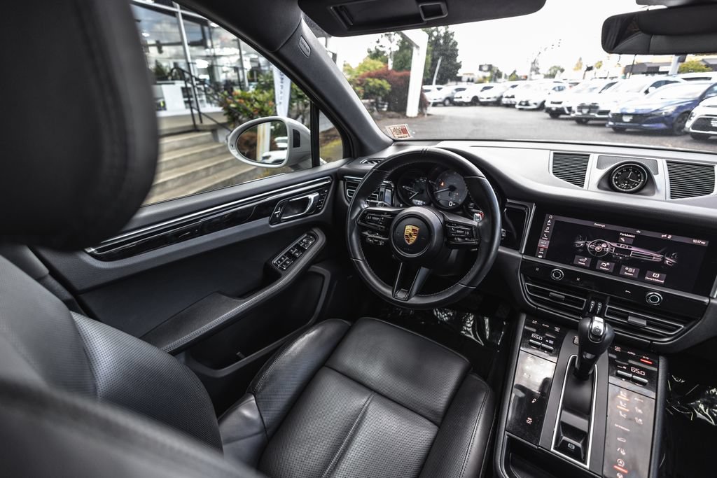 Used 2022 Porsche Macan S AWD/4WD image 21