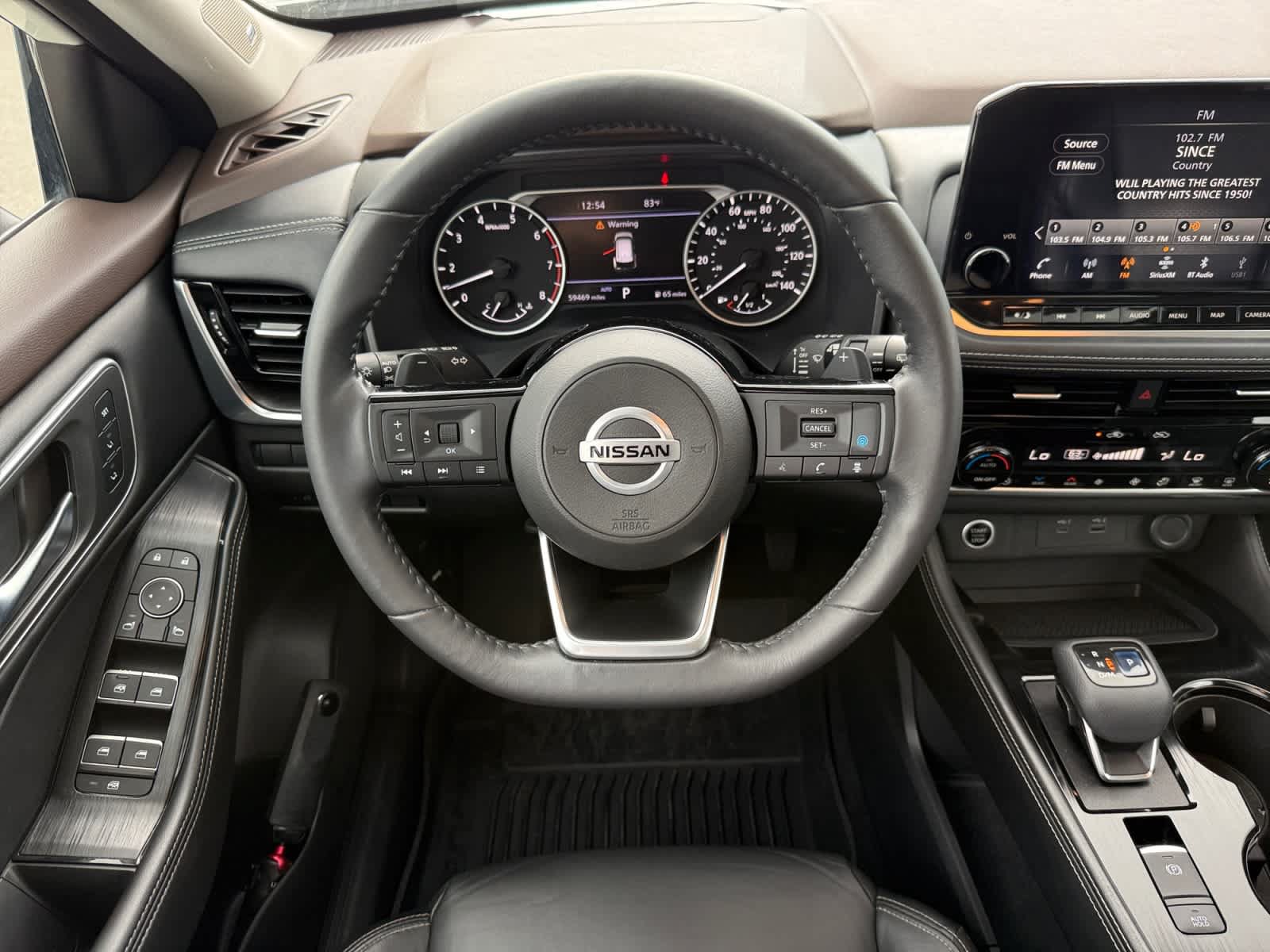 Used 2021 Nissan Rogue SL w/ Premium Package AWD/4WD image 14
