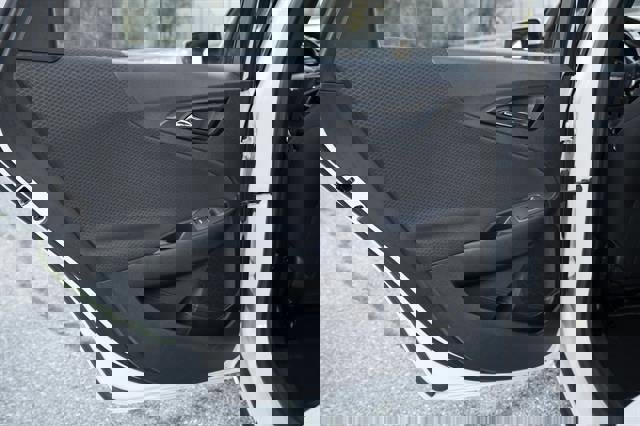 Used 2024 Chevrolet Malibu LT image 45