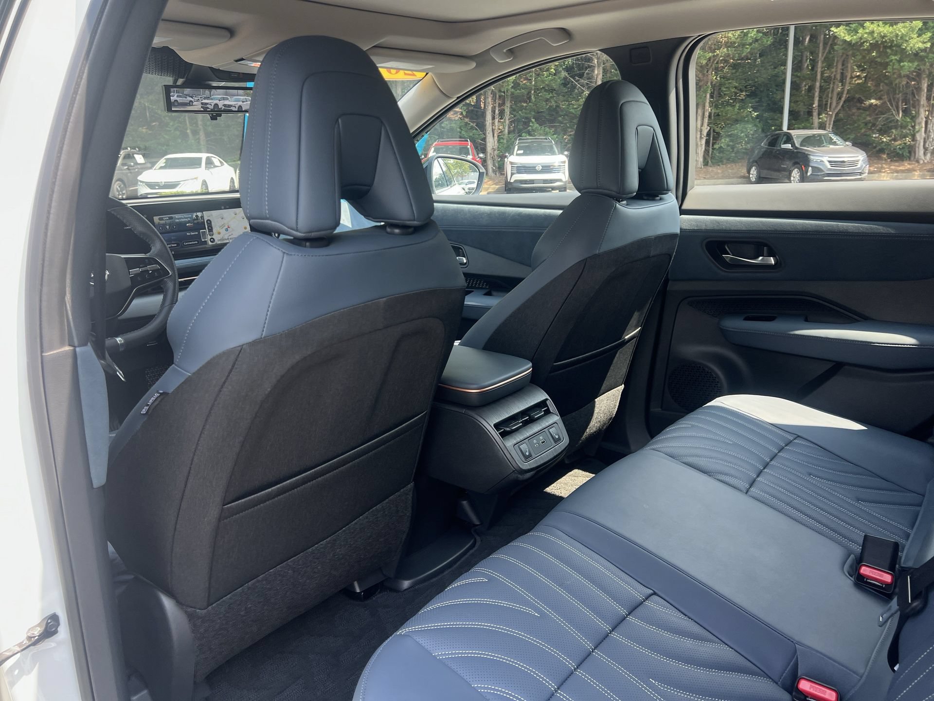 Certified 2024 Nissan Ariya AWD image 22