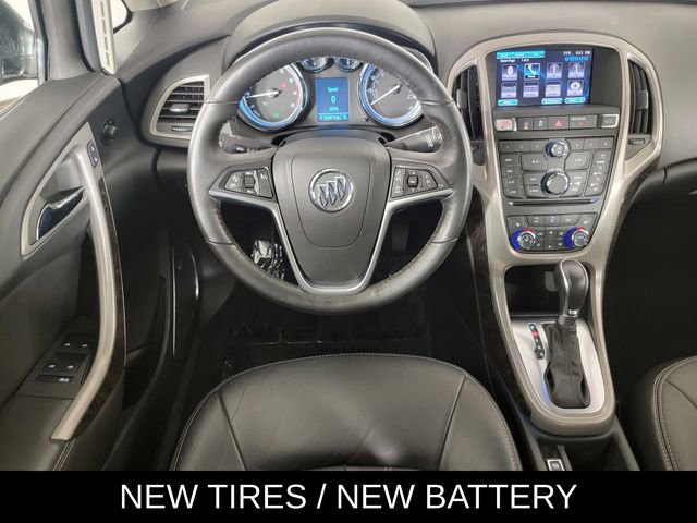 Used 2014 Buick Verano Leather FWD image 24