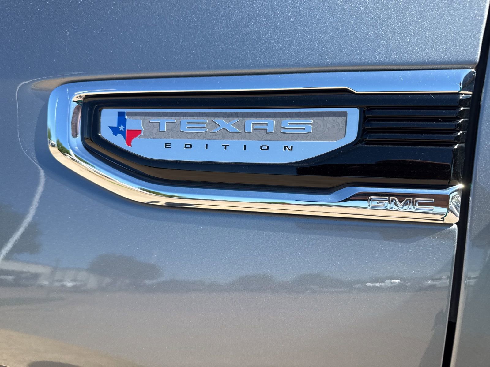 Used 2023 GMC Sierra 1500 SLT image 14