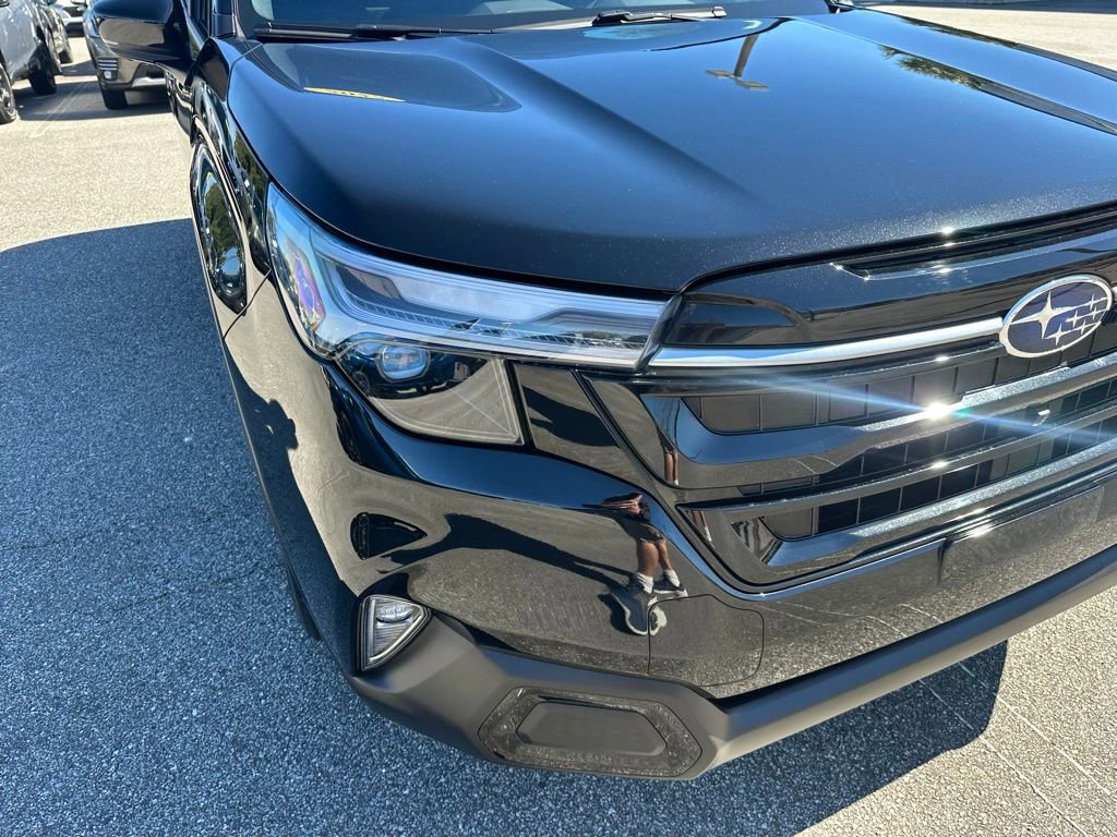 Used 2025 Subaru Forester Touring w/ Popular Package - Touring image 15