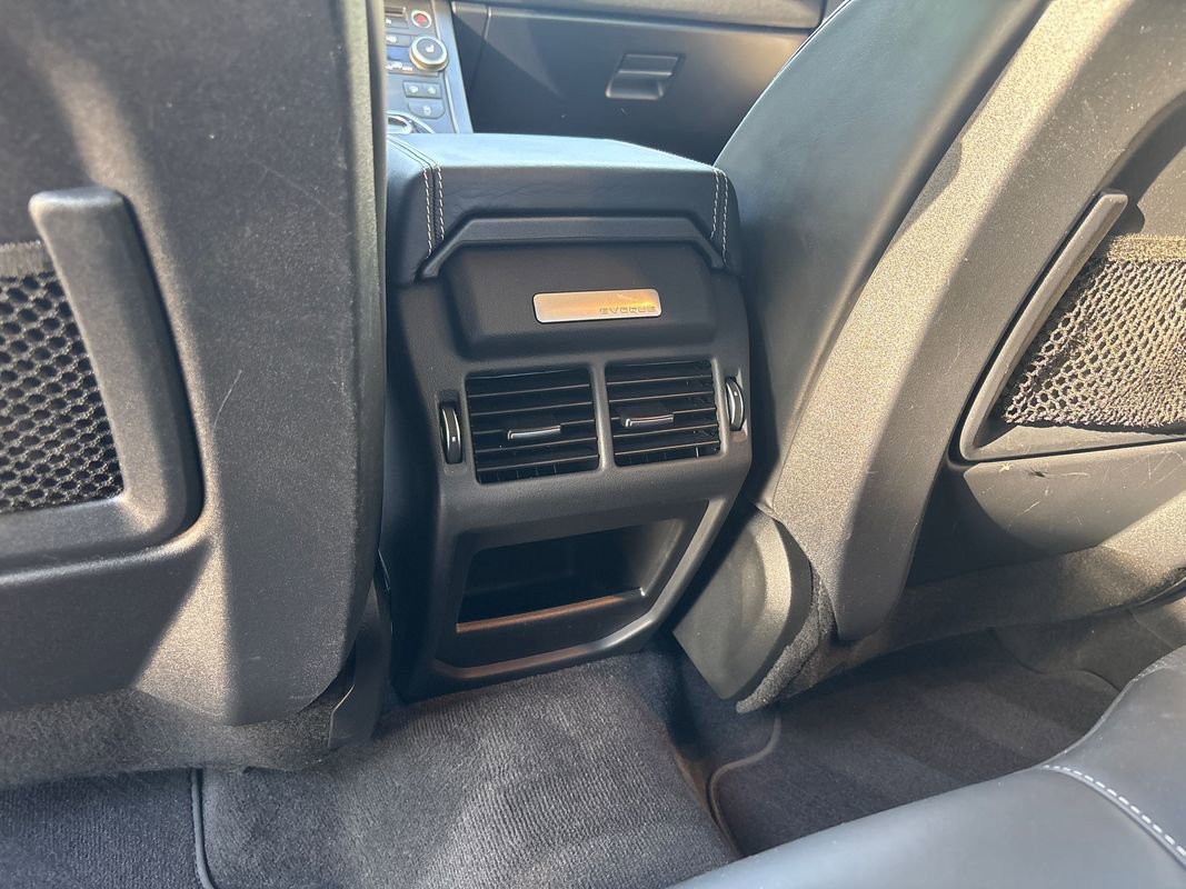 Used 2018 Land Rover Range Rover Evoque HSE AWD/4WD image 24