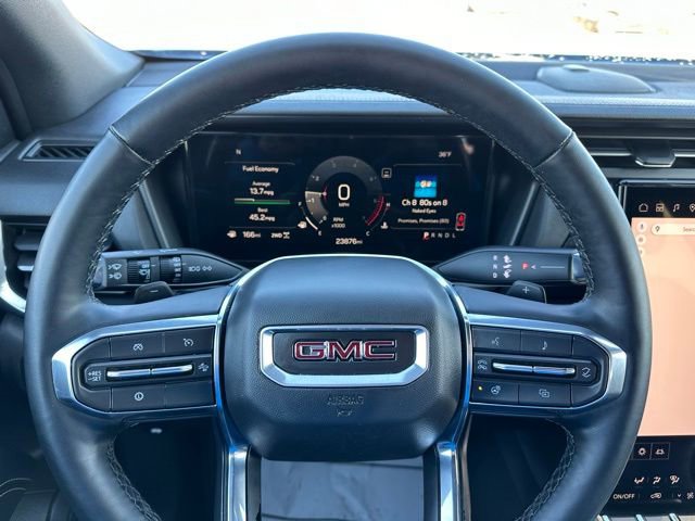 Used 2025 GMC Terrain Elevation image 23