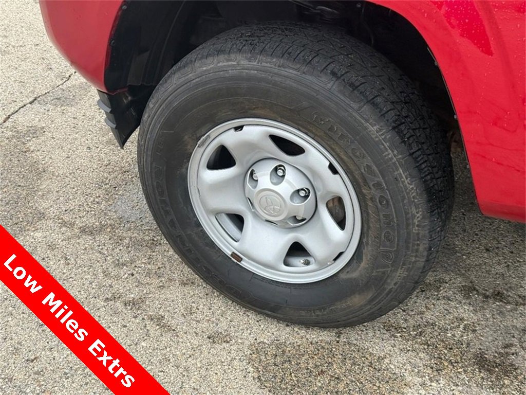 Used 2023 Toyota Tacoma SR image 10