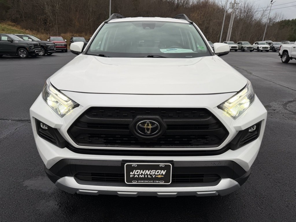 Used 2024 Toyota RAV4 Adventure image 17