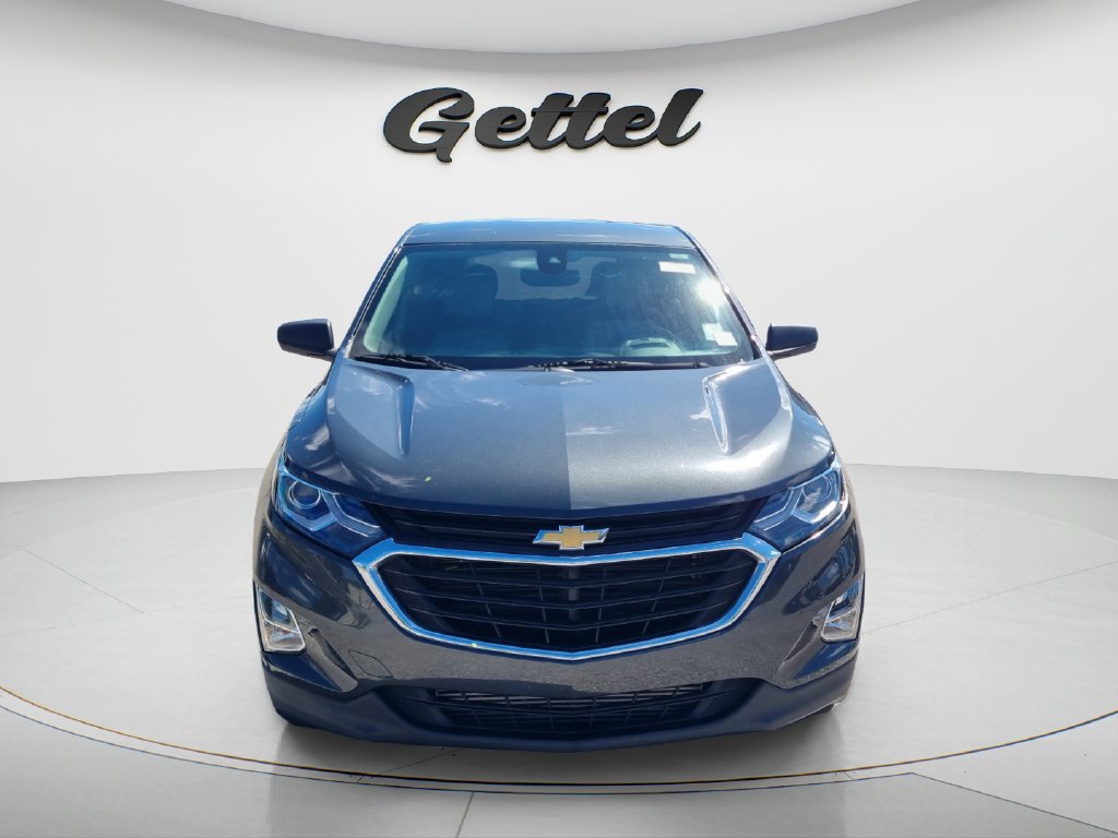 Used 2020 Chevrolet Equinox LS w/ LS Convenience Package FWD image 2