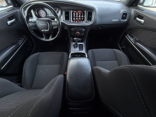 Used 2019 Dodge Charger R/T RWD image 10