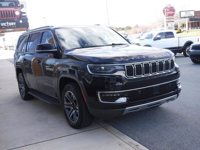 Used 2022 Jeep Wagoneer Series III image 11