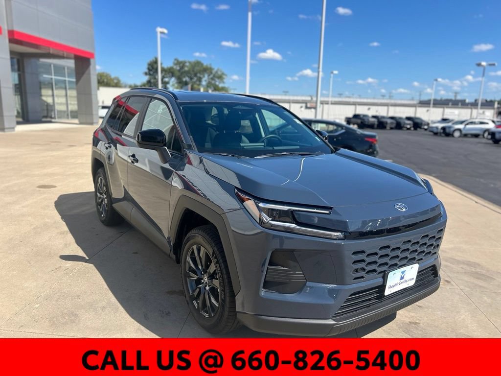 Used 2026 Toyota RAV4 XLE Premium AWD/4WD image 4