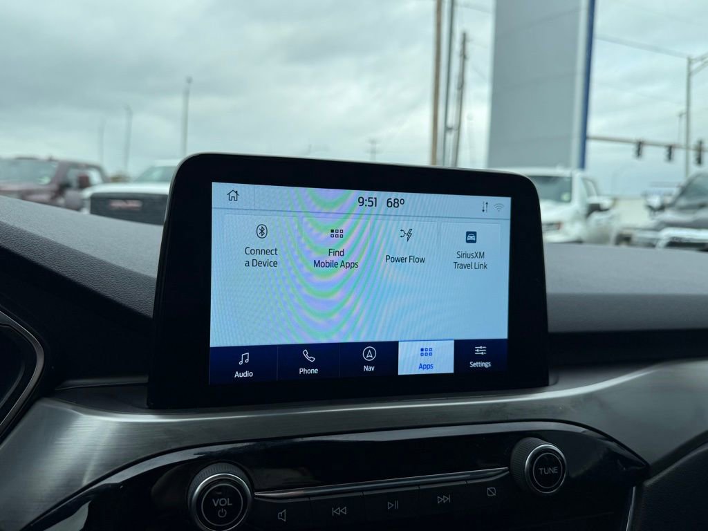 Used 2021 Ford Escape Titanium image 16