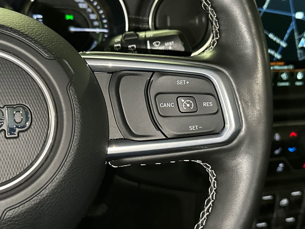 Used 2022 Jeep Wrangler Unlimited Sahara w/ Cold Weather Group AWD/4WD image 22