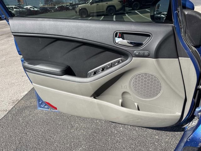 Used 2014 Kia Forte EX w/ Premium Package image 8