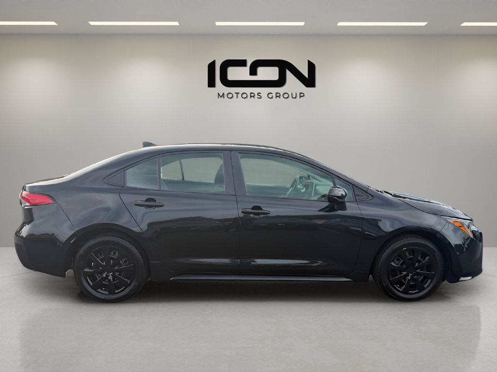 Used 2021 Toyota Corolla LE FWD image 5