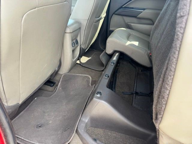 Used 2015 GMC Canyon SLT w/ Driver Alert Package image 29