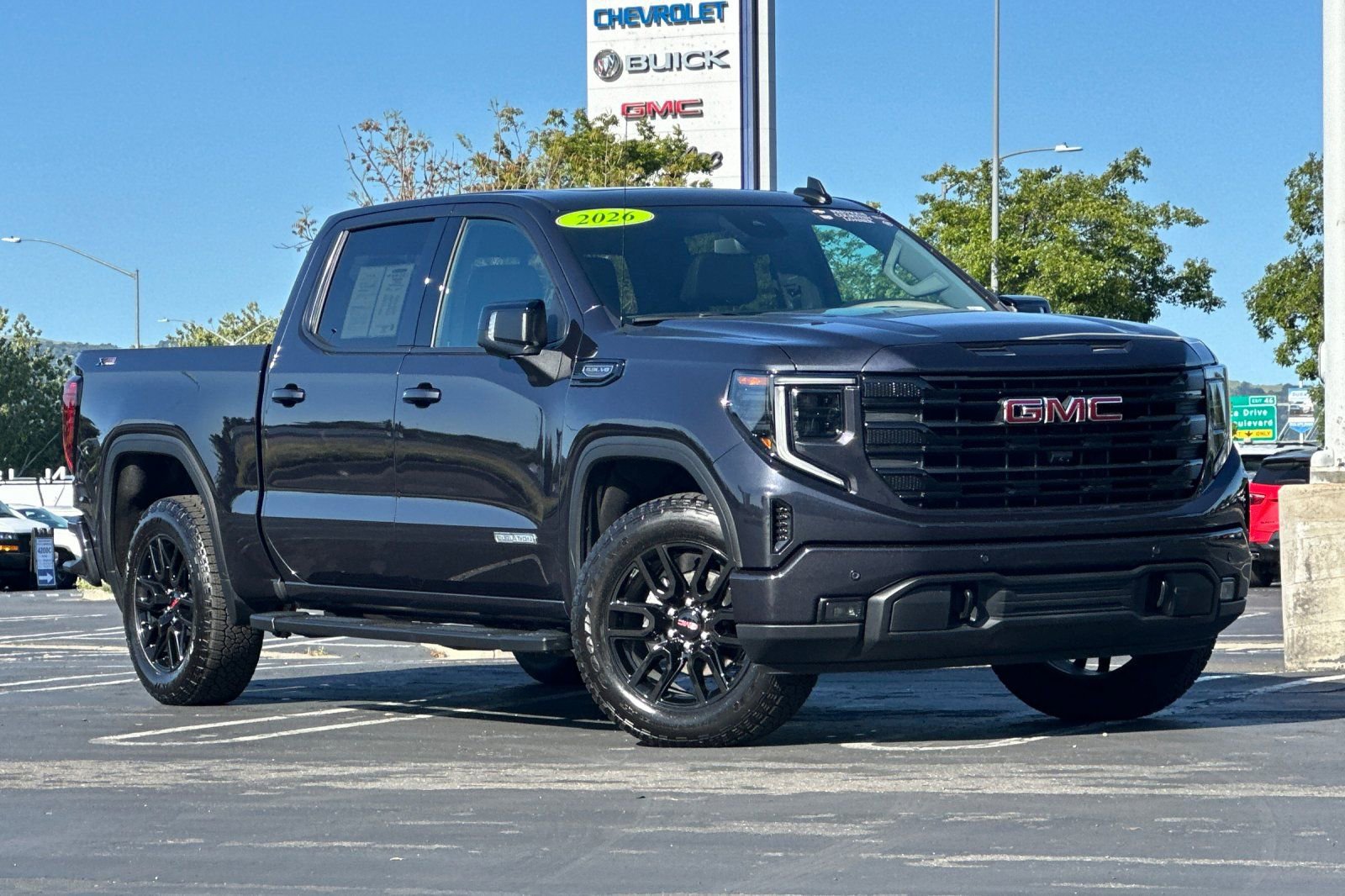 Used 2026 GMC Sierra 1500 Elevation w/ Elevation Premium Package AWD/4WD image 2