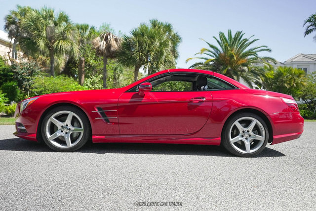 Used 2013 Mercedes-Benz SL 550 image 17