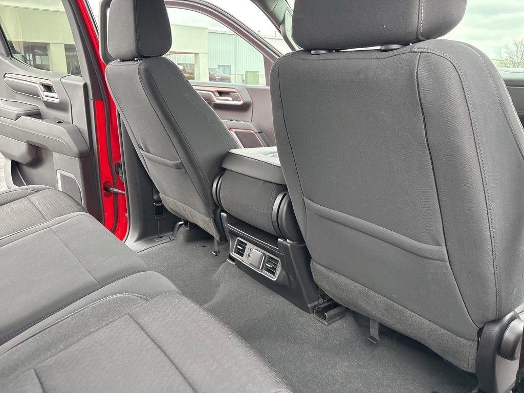 Used 2023 Chevrolet Silverado 1500 LT AWD/4WD image 27