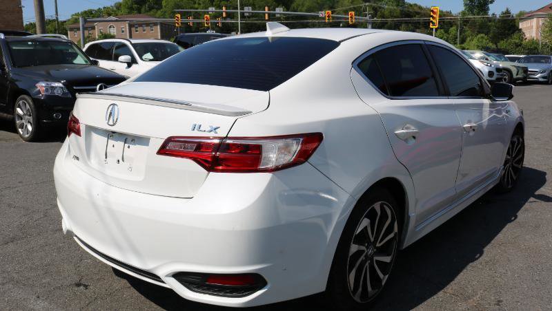 Used 2018 Acura ILX FWD image 7