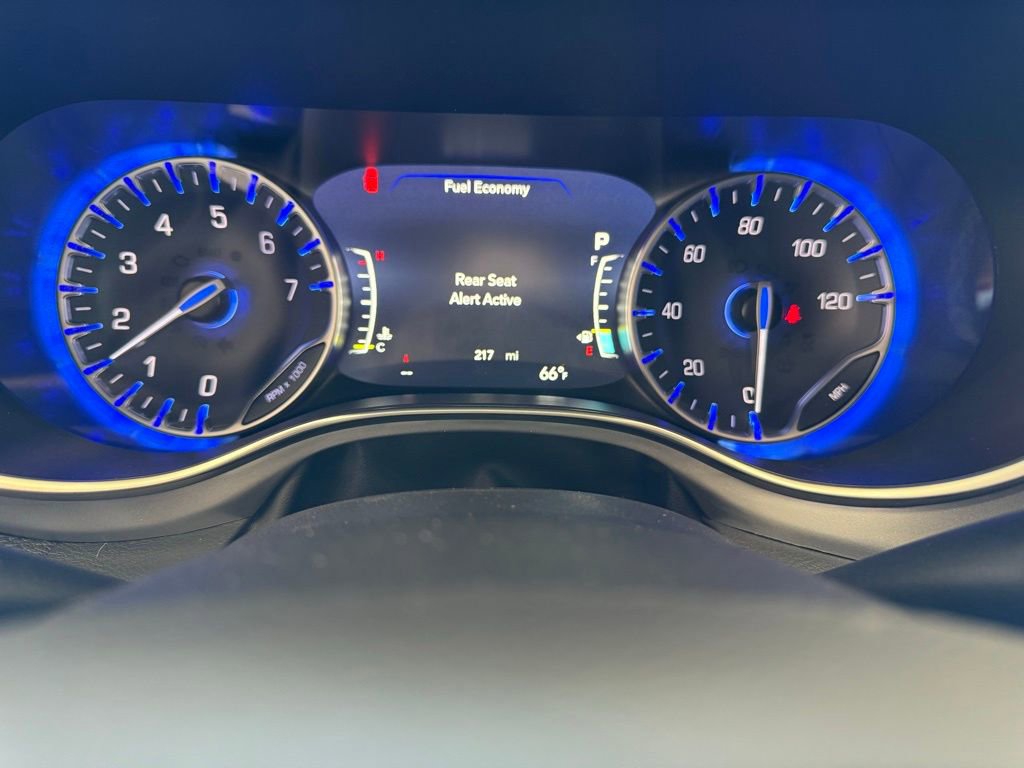 New 2026 Chrysler Pacifica Limited w/ S Appearance Package image 19