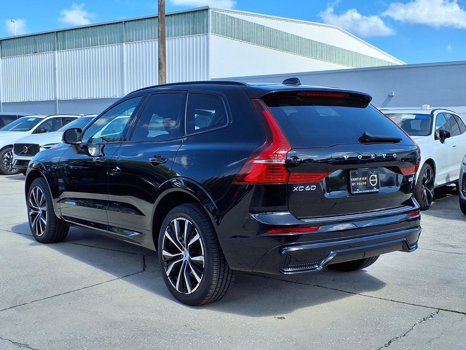 Certified 2023 Volvo XC60 B5 Plus w/ Protection Package Premier FWD image 5