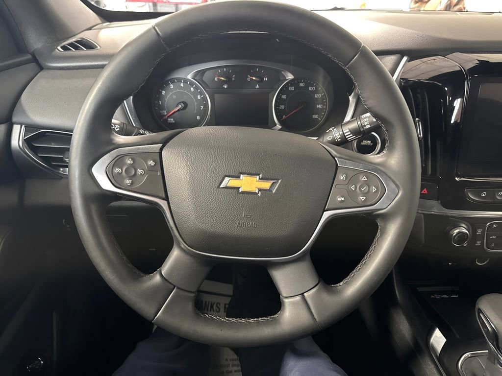 Used 2023 Chevrolet Traverse LT image 15