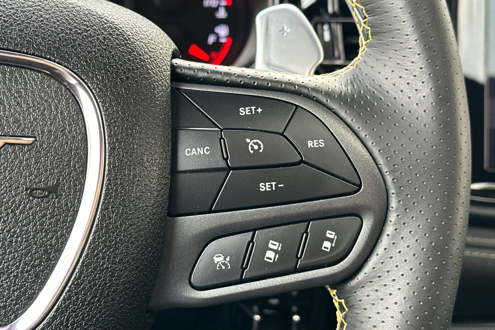 Used 2024 Dodge Durango SRT AWD/4WD image 35