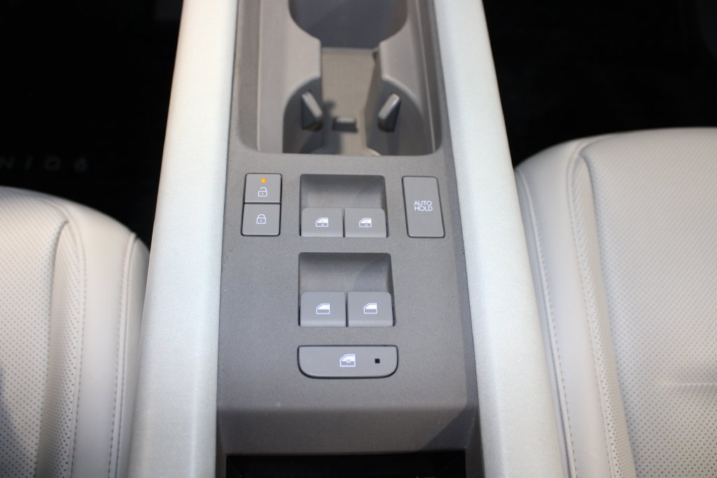Used 2023 Hyundai Ioniq 6 SEL AWD/4WD image 20