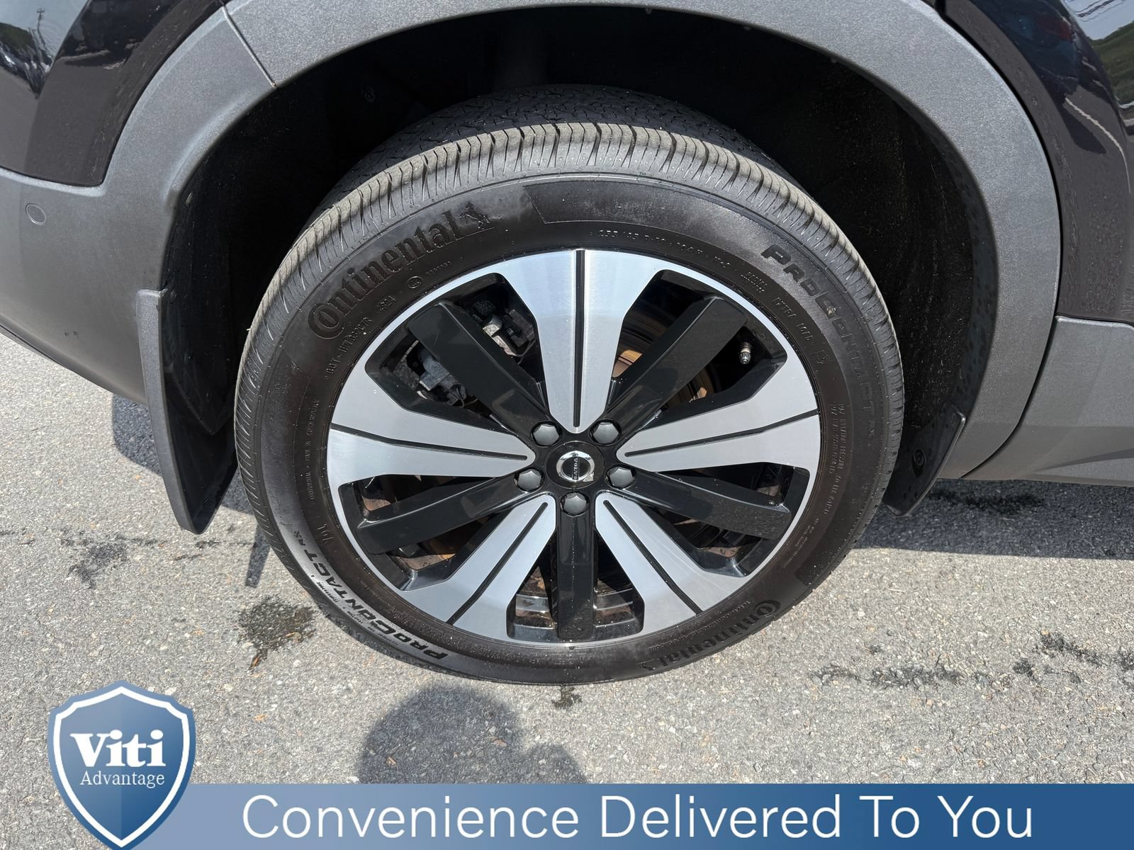 Certified 2023 Volvo C40 P8 Recharge Plus AWD/4WD image 14