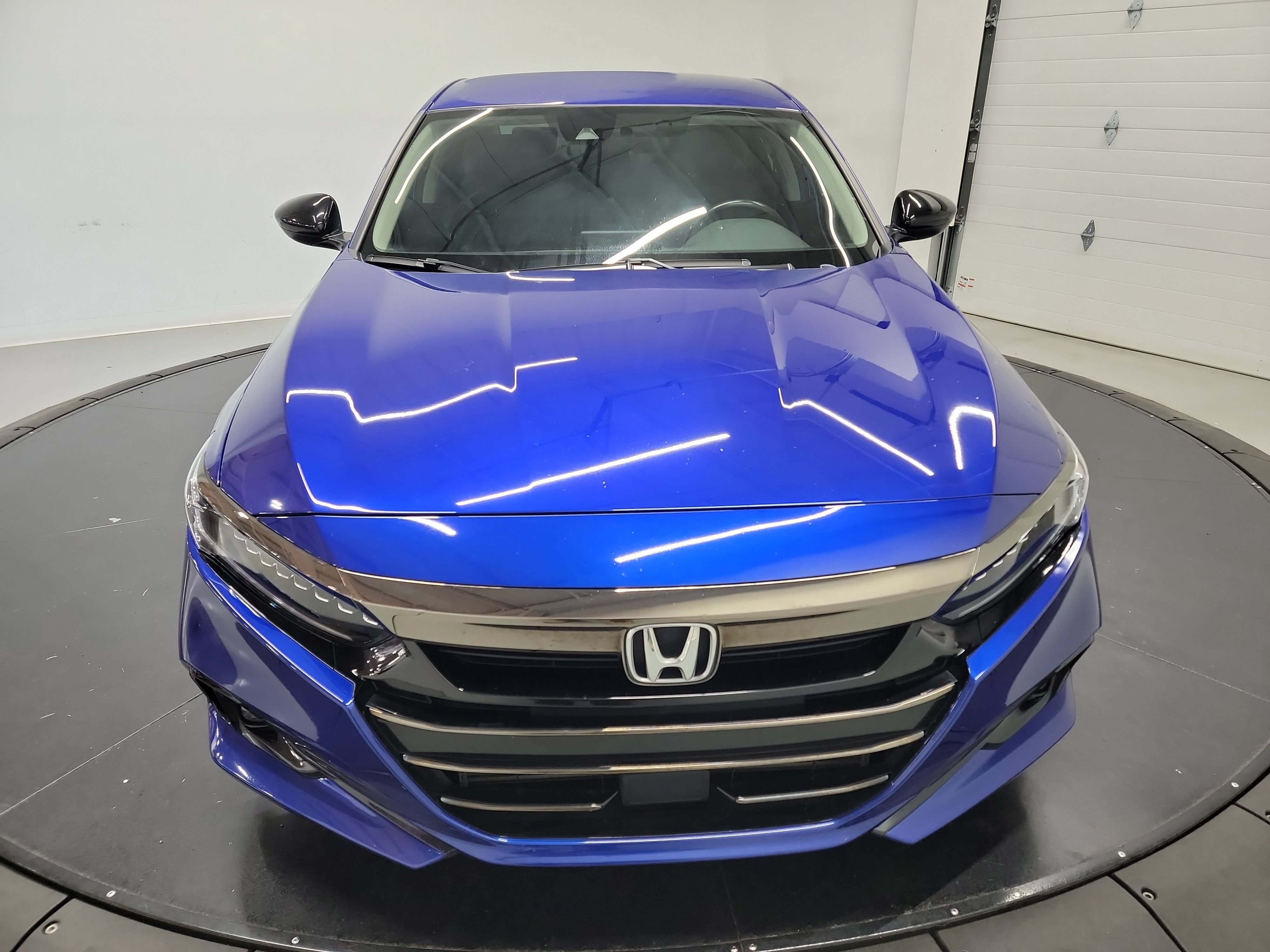 Used 2022 Honda Accord Sport Special Edition image 2