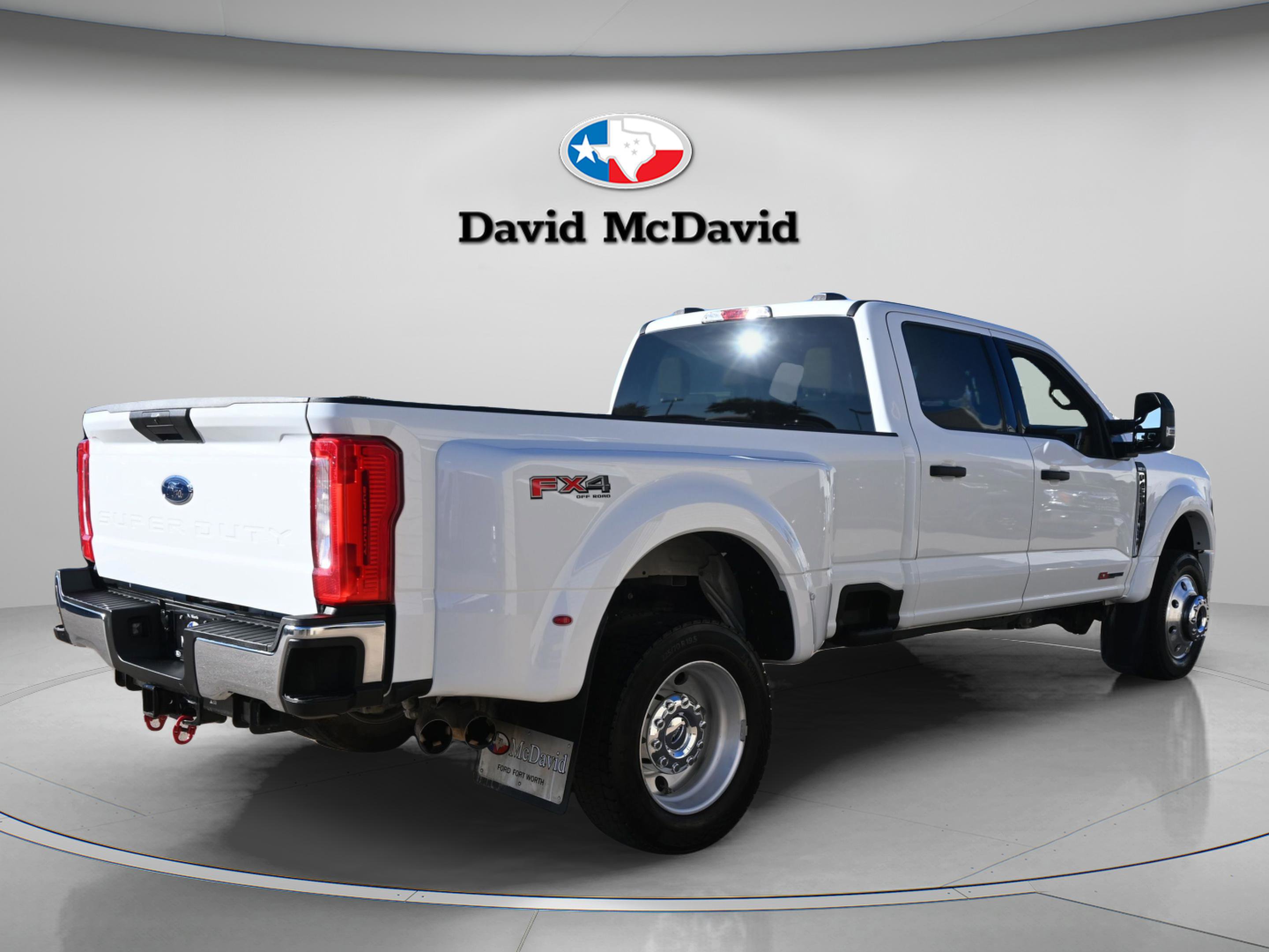 Used 2025 Ford F450 XLT w/ FX4 Off-Road Package AWD/4WD image 6